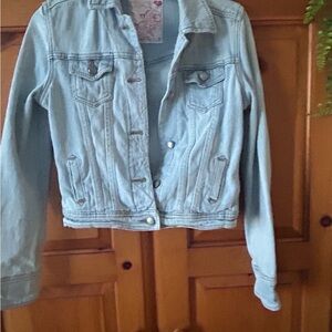 DEAR A&B AMANDA BYNES LIGHT BLUE DENIM JEAN JACKET